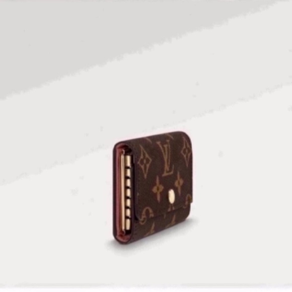 Free Shipping- Authentic Louis Vuitton 6 Key Holder - Picture 3 of 16